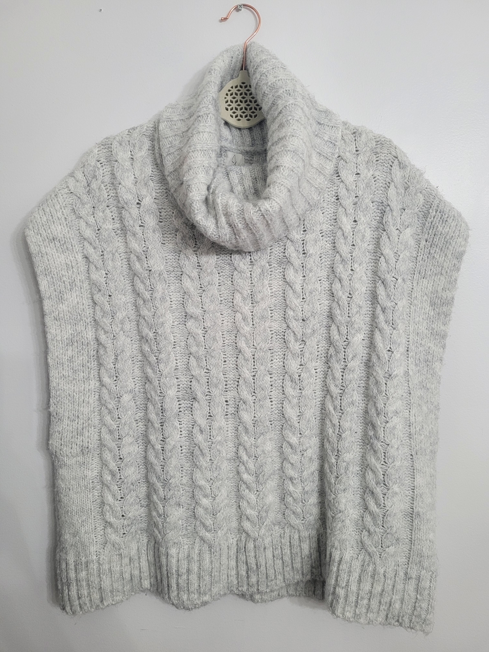 Joie Light Gray Cable Knit Cowl Sweater Vest Medium